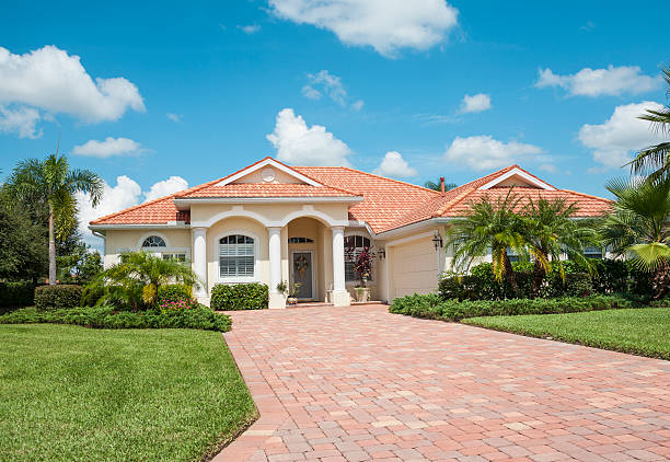 Best Professional Driveway Pavers  in Owensville, IN